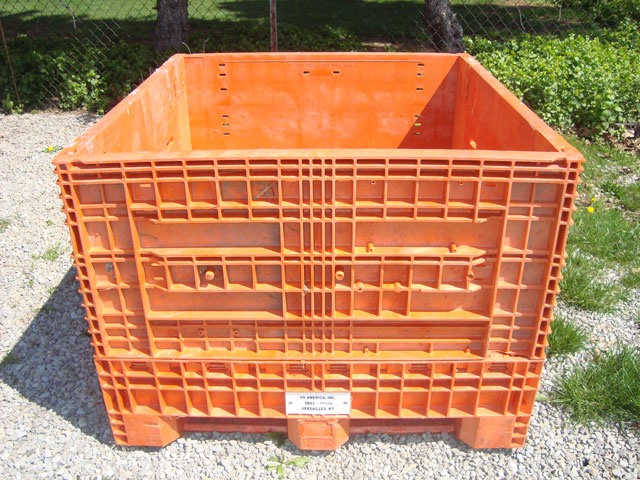Storage-Crate-opened